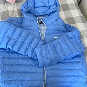 Nike womens puffer coat!